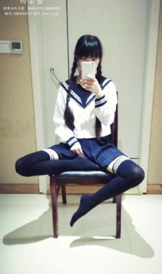 女教师hd中字版高清费看