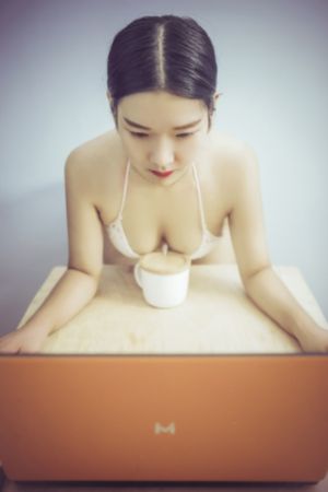芳香1987
